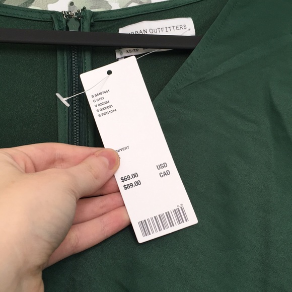 UO Satin Flutter Sleeve Romper - Picture 5 of 5